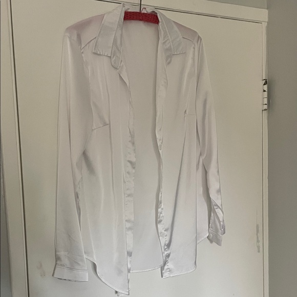 Tops - Elegant White Satin Blouse